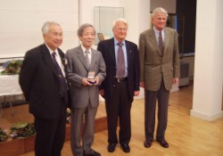 Prof. Makoto NAGANO, Tokyo (auf dem Bild von links: Prof. IGATA, Prof. NAGANO, Prof. Heidland, Prof. Kochsiek) (Sept. 2008)