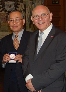 Siebold Medaille für Herrn Yasuhiro HOKI Seiyo-shi